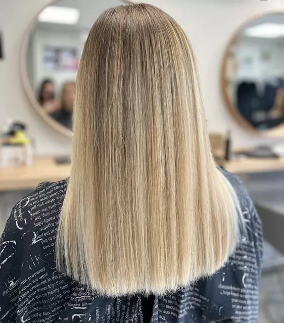 Résultat après la prestation de coiffure
